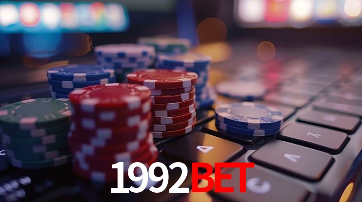 Imagem promocional da 1992bet mostrando a plataforma e suas vantagens